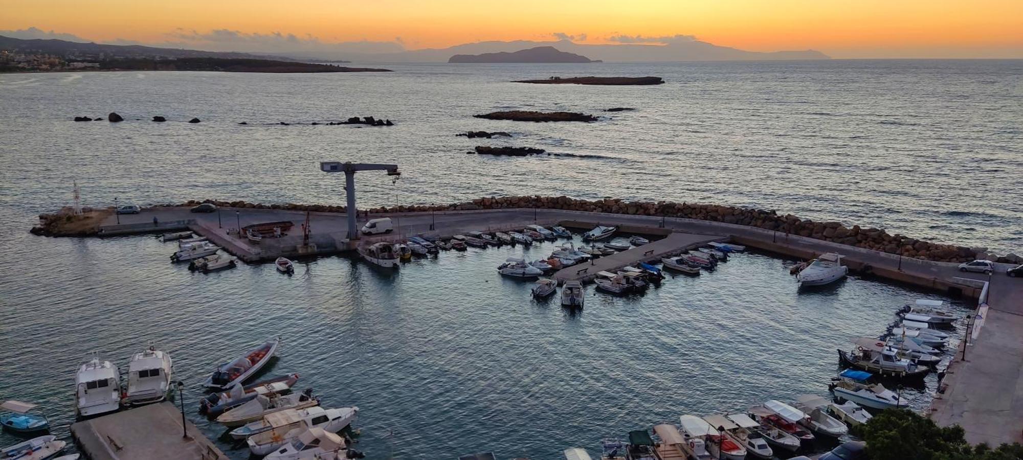 Ferienwohnung Panoramic Sea View Chania  Exterior foto